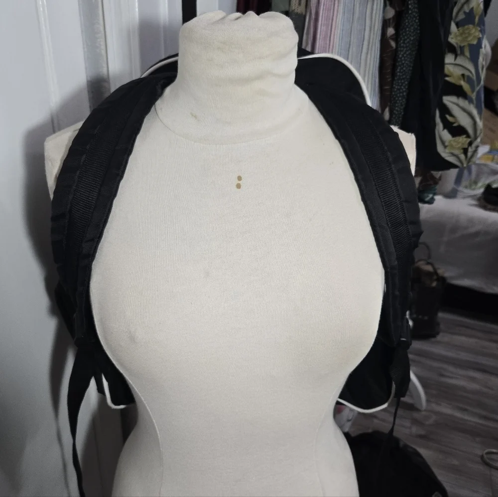 Black Sports Vision Backpack Tigers